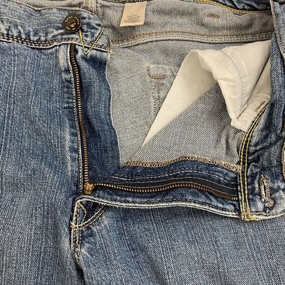 DKNY Denim Straight Leg Blue Jeans Mens 38x32 Medium Wash - Picture 8 of 12